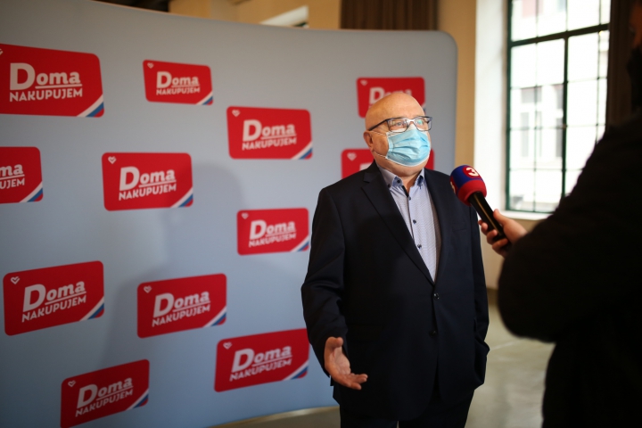 Doma nakupujem