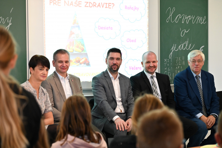 Projekt Hovorme o jedle sa vracia do škôl